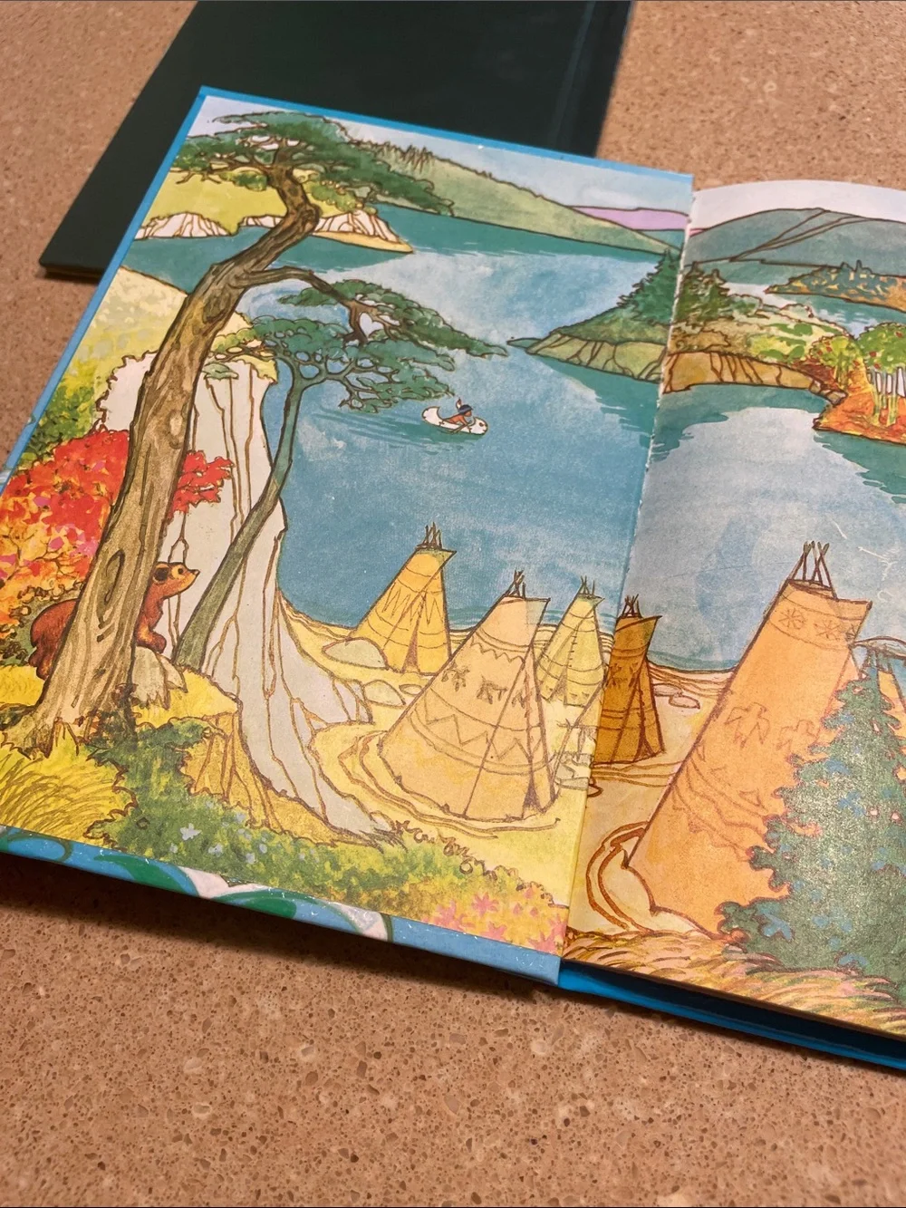 Disney Little Hiawatha Kids Book - Blue Cover